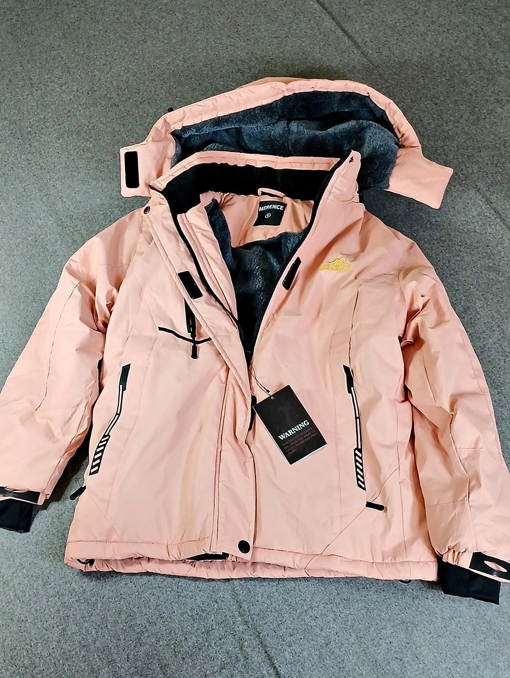 Merence womens Jacket Ski Coral Pink Size Small NWT
